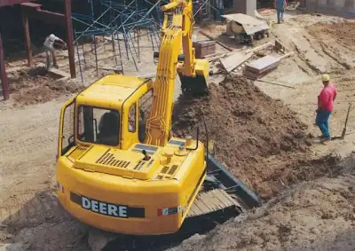 John Deere Construction 80