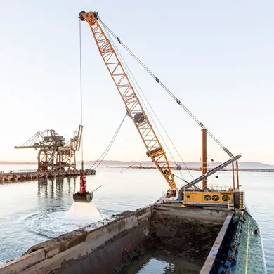 Liebherr HS 8300 thumbnail 2