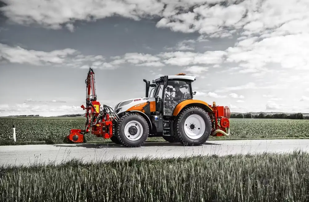 Steyr 4135 Profi CVT Basis thumbnail 3