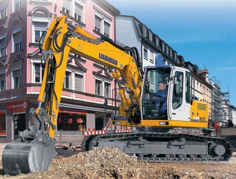 Liebherr R 900 C Litronic