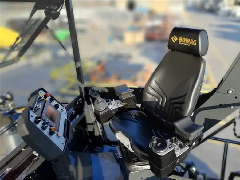 Bomag BF 700 C 3 S 600 thumbnail 6