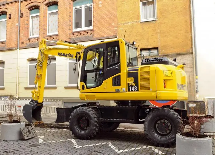Komatsu PW148-8 thumbnail 5