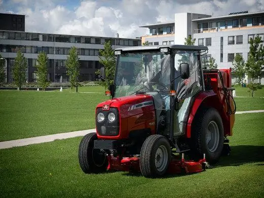 Massey Ferguson MF 1540 HC thumbnail 2