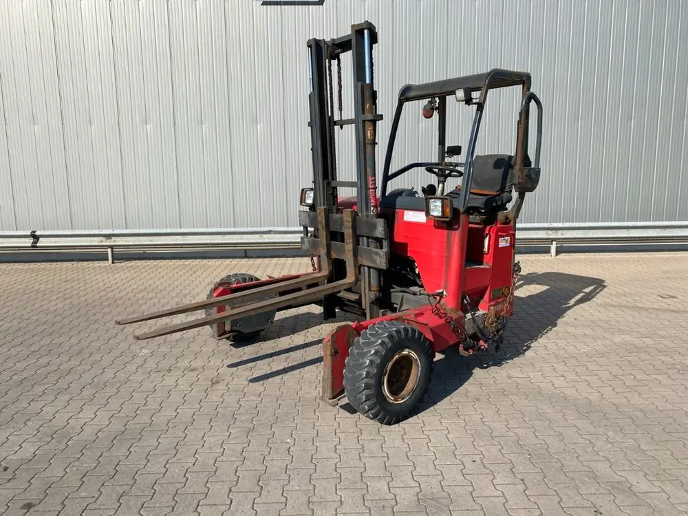 Moffett M 2001 STM