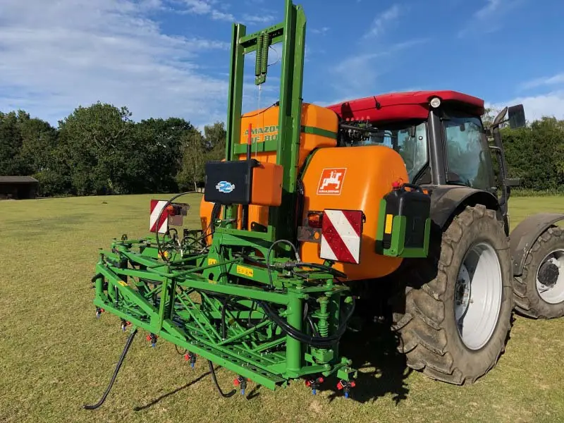 Amazone UF 800