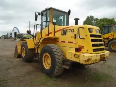 New Holland LW 170