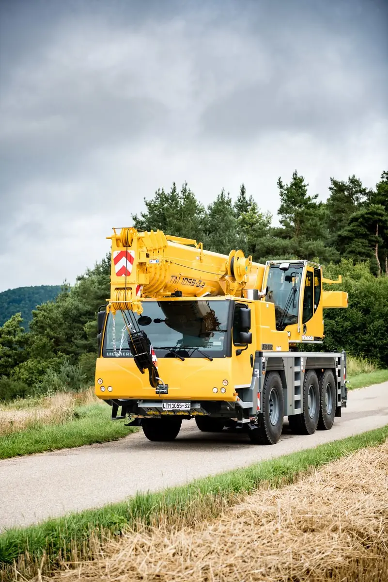 Liebherr LTM 1055-3.2 thumbnail 8