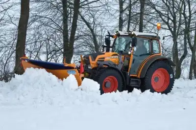 Fendt 209 F Vario thumbnail 2