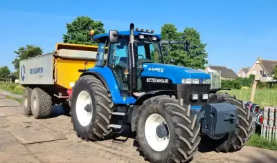 New Holland 8770 (101)