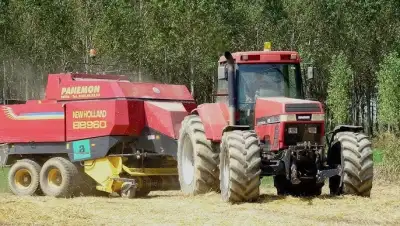 New Holland BB 960