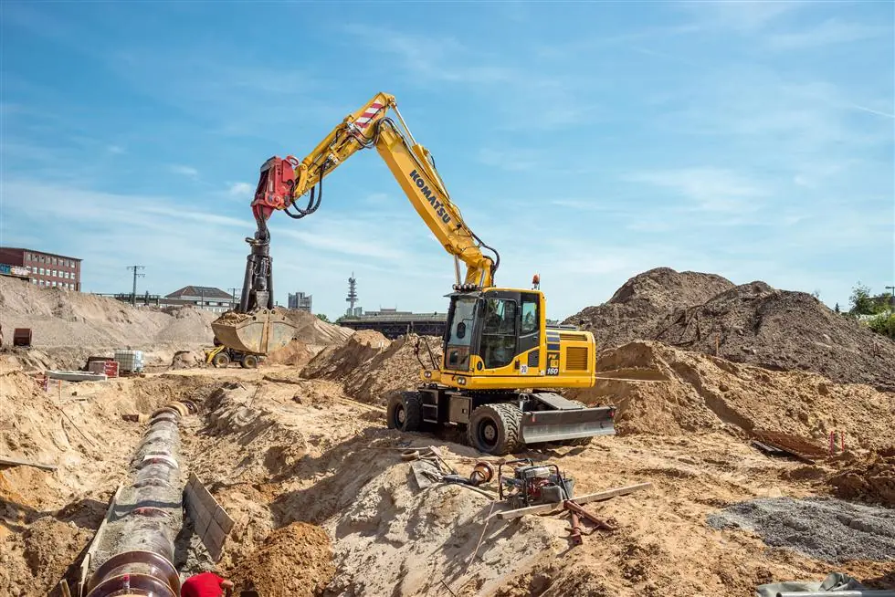 Komatsu PW160-10
