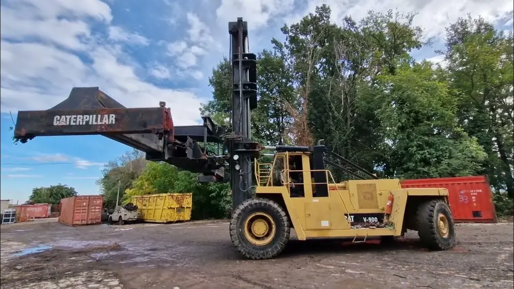 Caterpillar V 900 C H