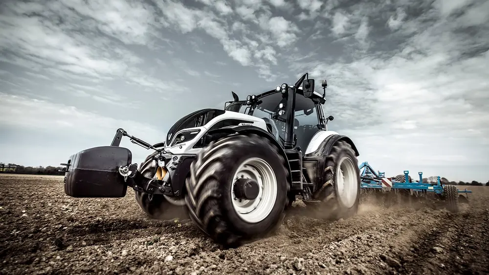 Valtra T214A