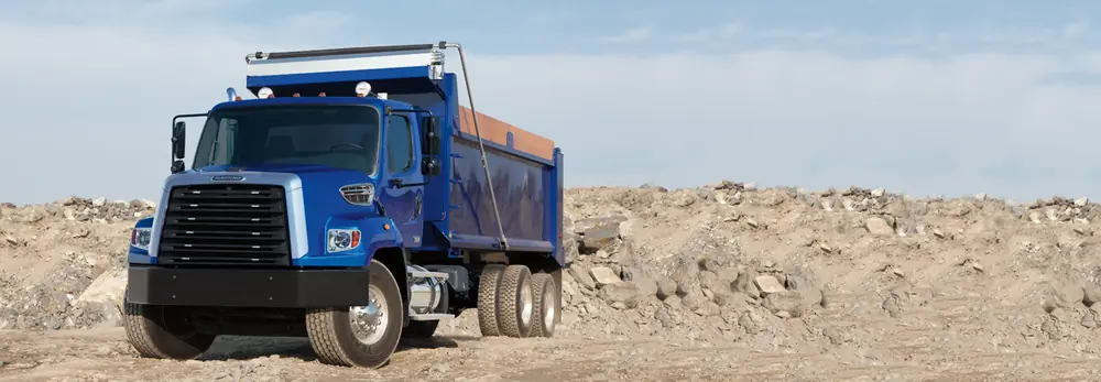 Freightliner 108SD Day Cab Detroit DD8