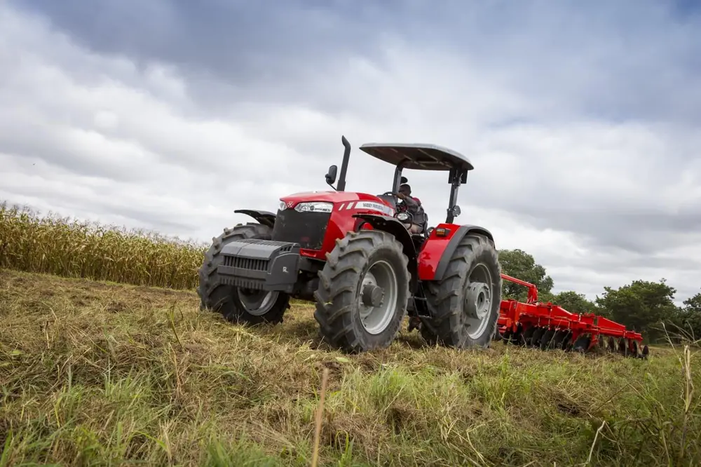 Massey Ferguson MF 6713ES