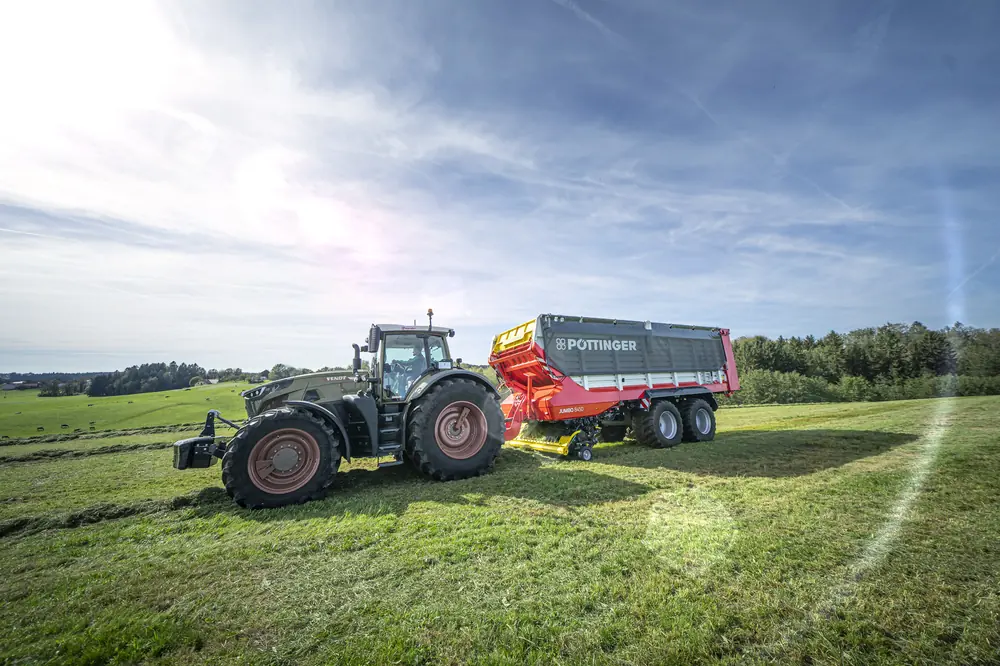 Pöttinger Jumbo 8400