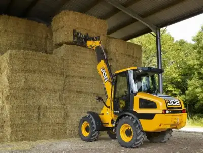 JCB TM 220 thumbnail 2