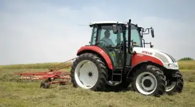 Steyr 4055 Kompakt S Basis thumbnail 3