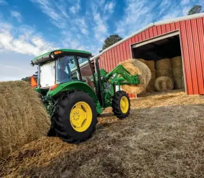 John Deere 5090E