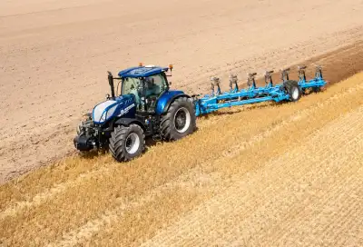 New Holland T7.275 HD thumbnail 3