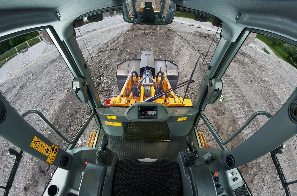 Liebherr LR 636 G8.0 thumbnail 3