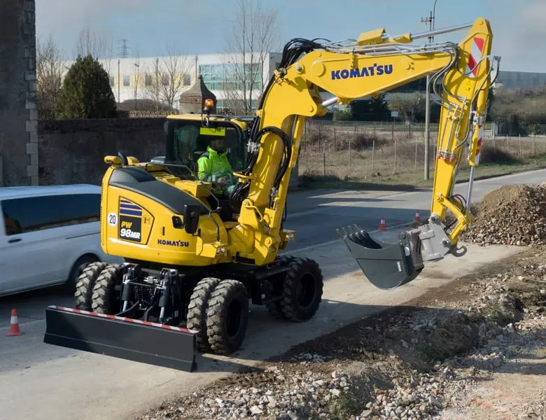 Komatsu PW98MR-11E0
