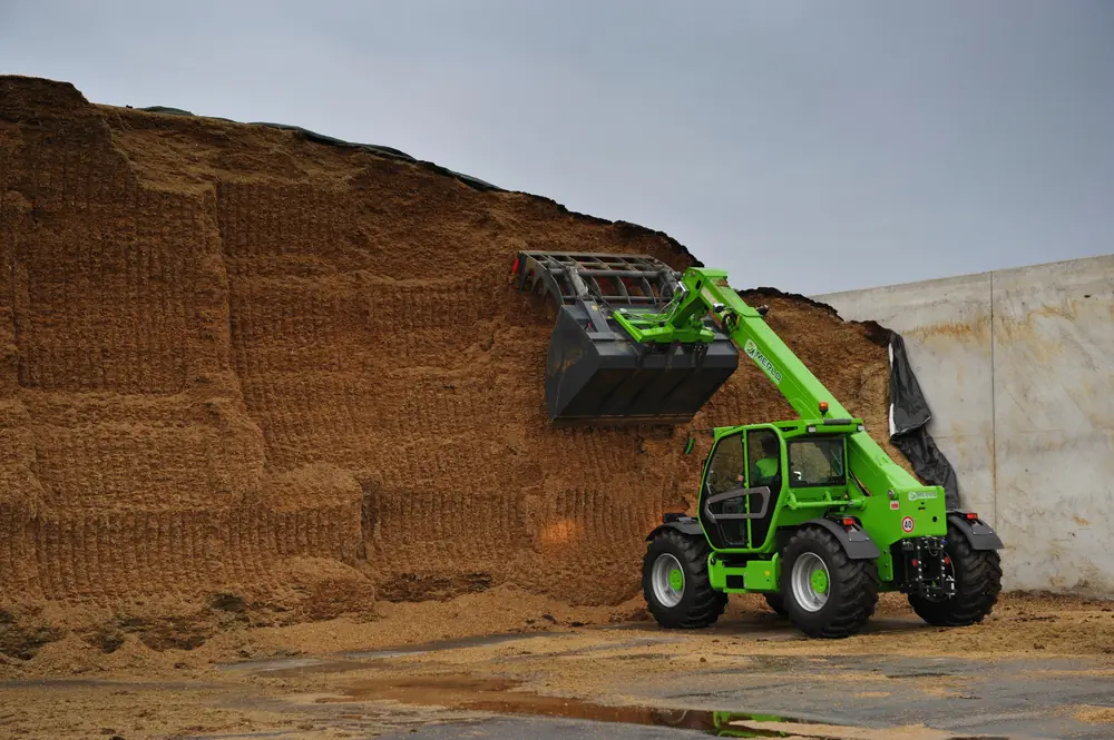 Merlo TF 50.8 T-120 thumbnail 3