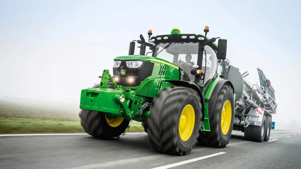 John Deere 6155R