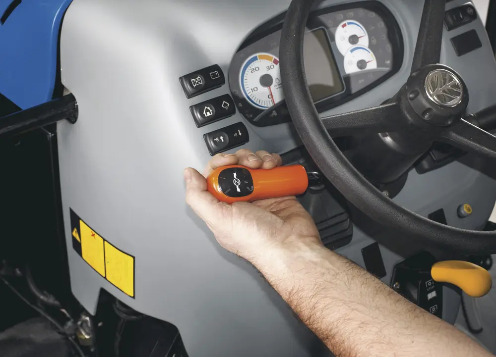 New Holland TD4.100 F thumbnail 5