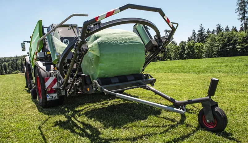 Fendt Rotana 130 F Combi thumbnail 3