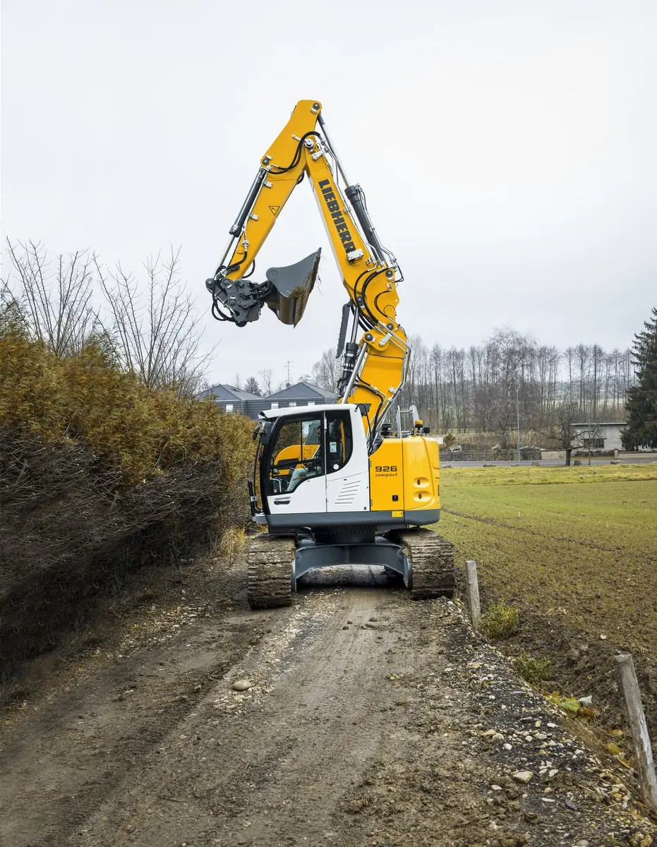 Liebherr R 926 Compact Litronic