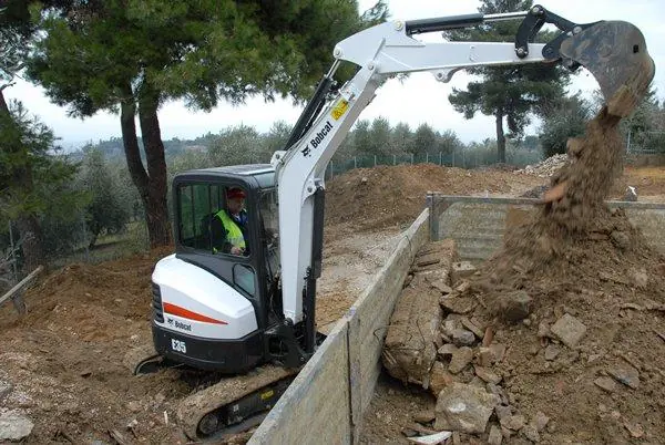 Bobcat E35 thumbnail 3