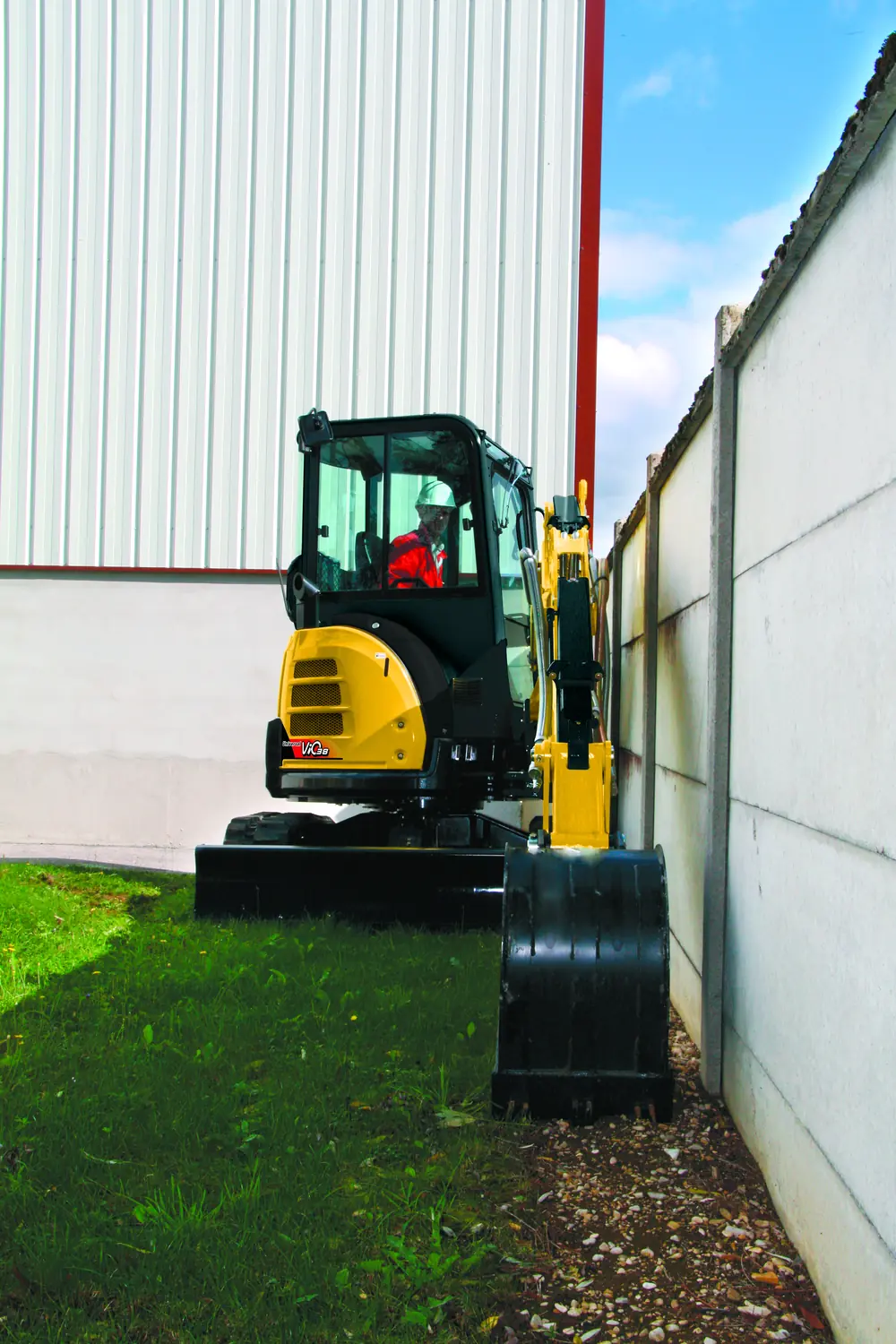 Yanmar VIO 38 UCR thumbnail 2