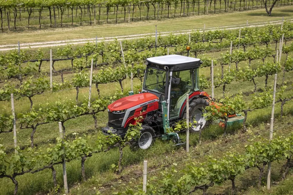 Massey Ferguson MF 3VI.85