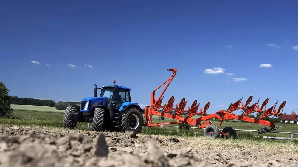 Kuhn Challenger OL 8E T + ZXL