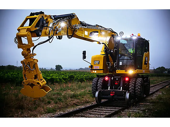 Caterpillar M323F thumbnail 5