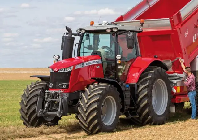 Massey Ferguson MF 7724