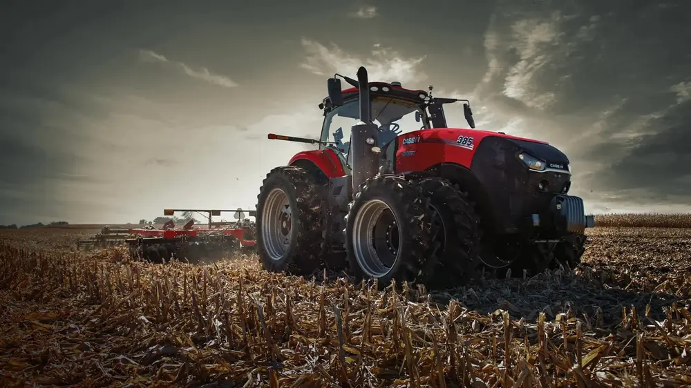 Case IH Magnum 355 CVXDrive
