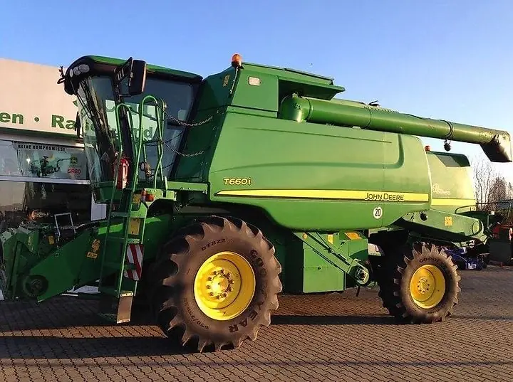 John Deere T 660 HM