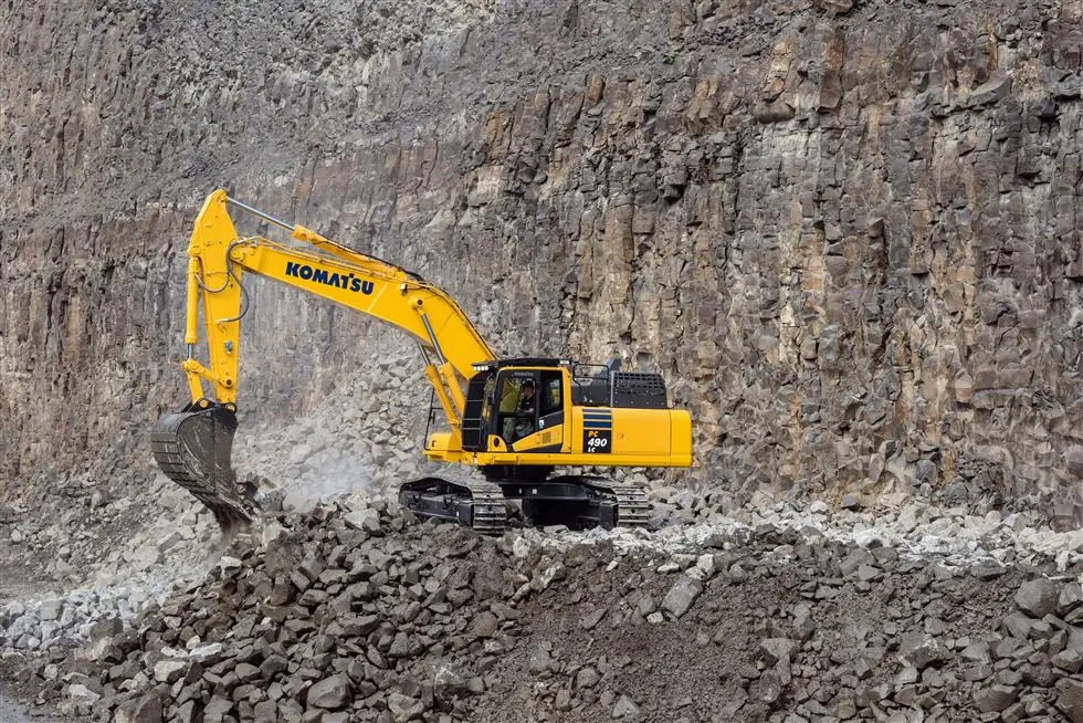 Komatsu PC490LC-11E0