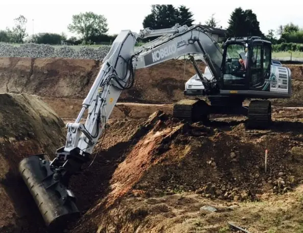 Kobelco SK 210 H NLC 10 thumbnail 15