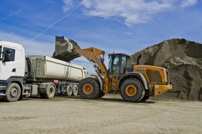 Case 1121 F XR thumbnail 9