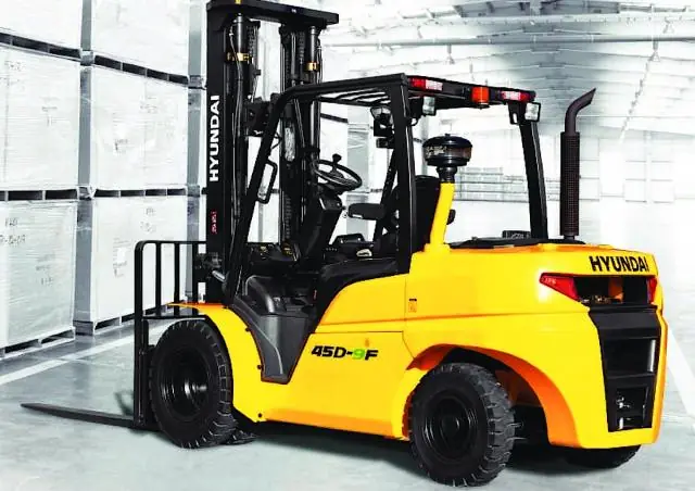 Hyundai 35D-9F