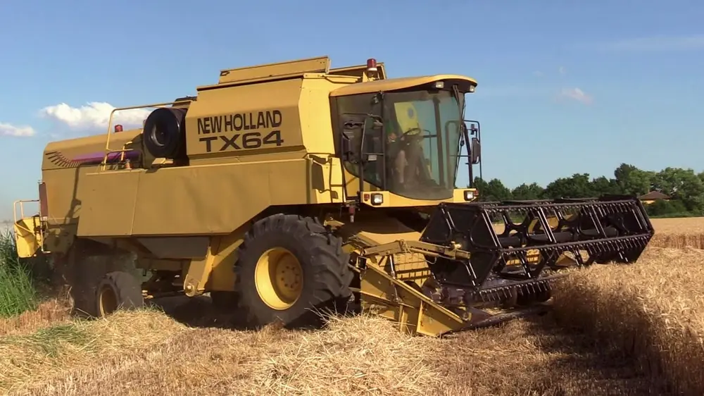 New Holland TX 64 Plus