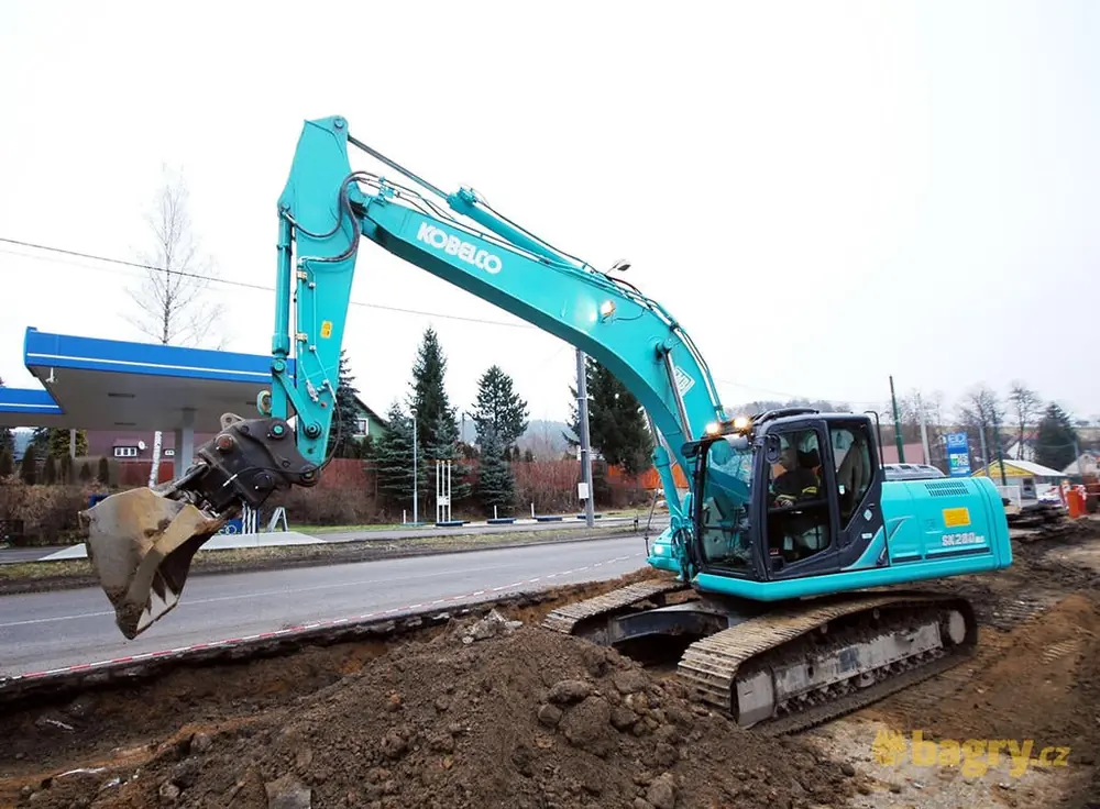 Kobelco SK 260 NLC 9